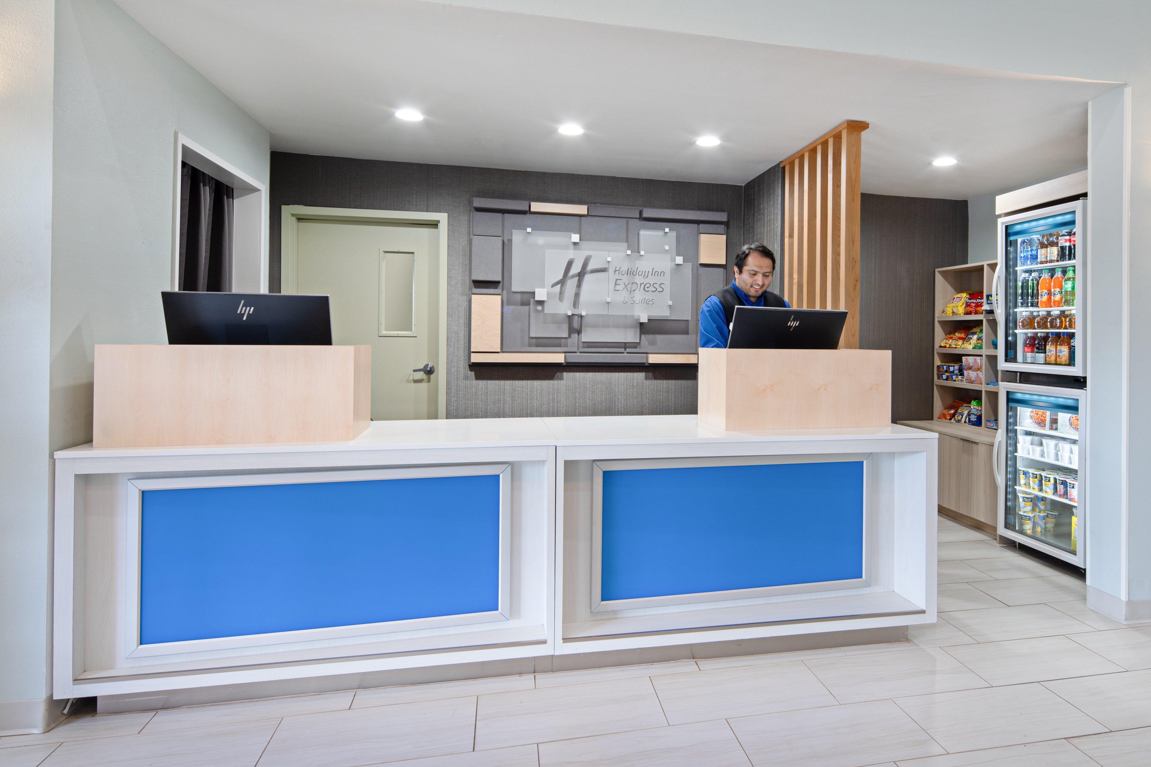 Holiday Inn Express & Suites Watsonville By Ihg Εξωτερικό φωτογραφία