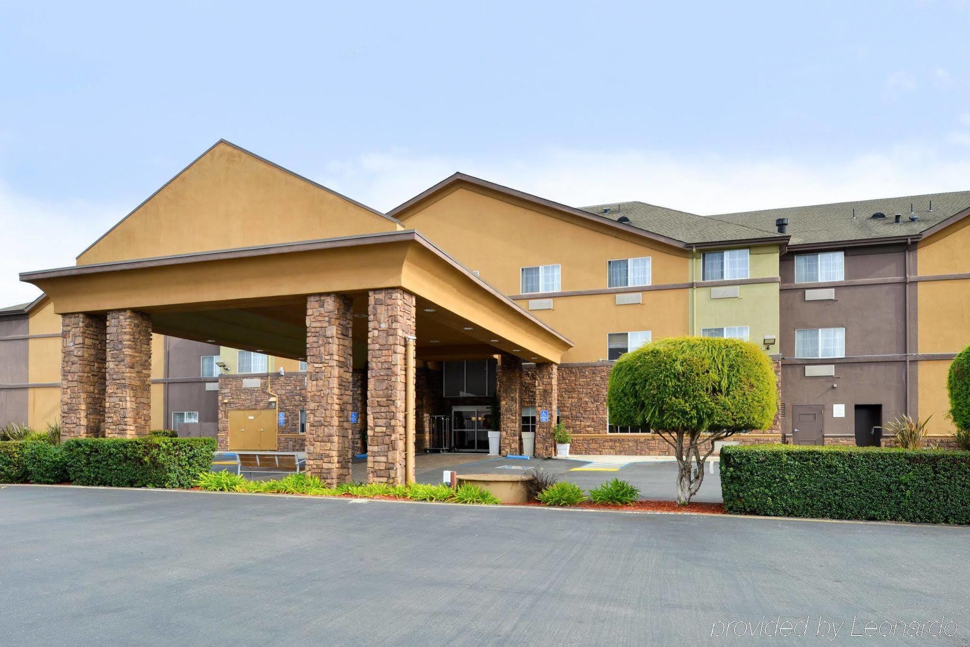 Holiday Inn Express & Suites Watsonville By Ihg Εξωτερικό φωτογραφία