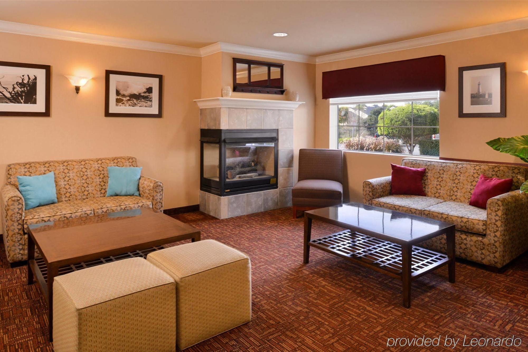 Holiday Inn Express & Suites Watsonville By Ihg Εξωτερικό φωτογραφία